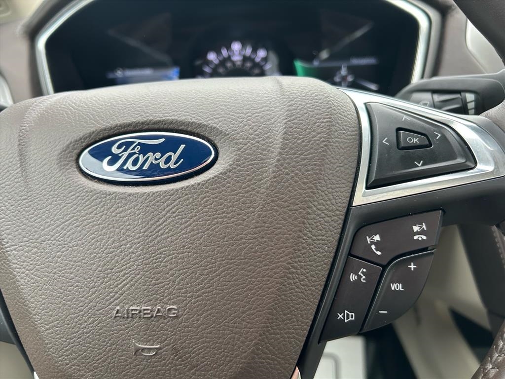 Ford Fusion Energi Titanium FWD 2017