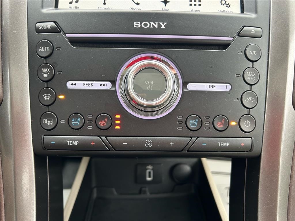 Ford Fusion Energi Titanium FWD 2017