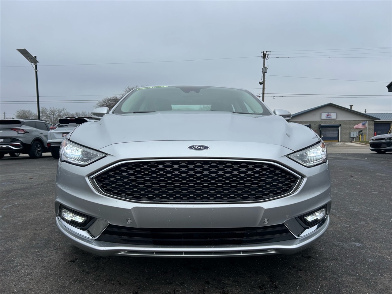 Ford Fusion Energi Titanium FWD 2017