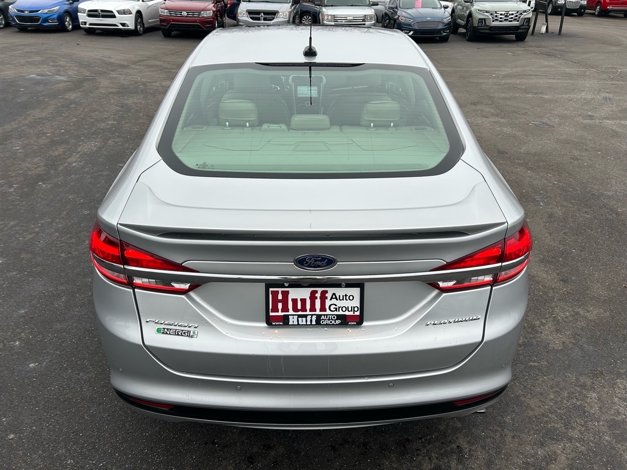 Ford Fusion Energi Titanium FWD 2017