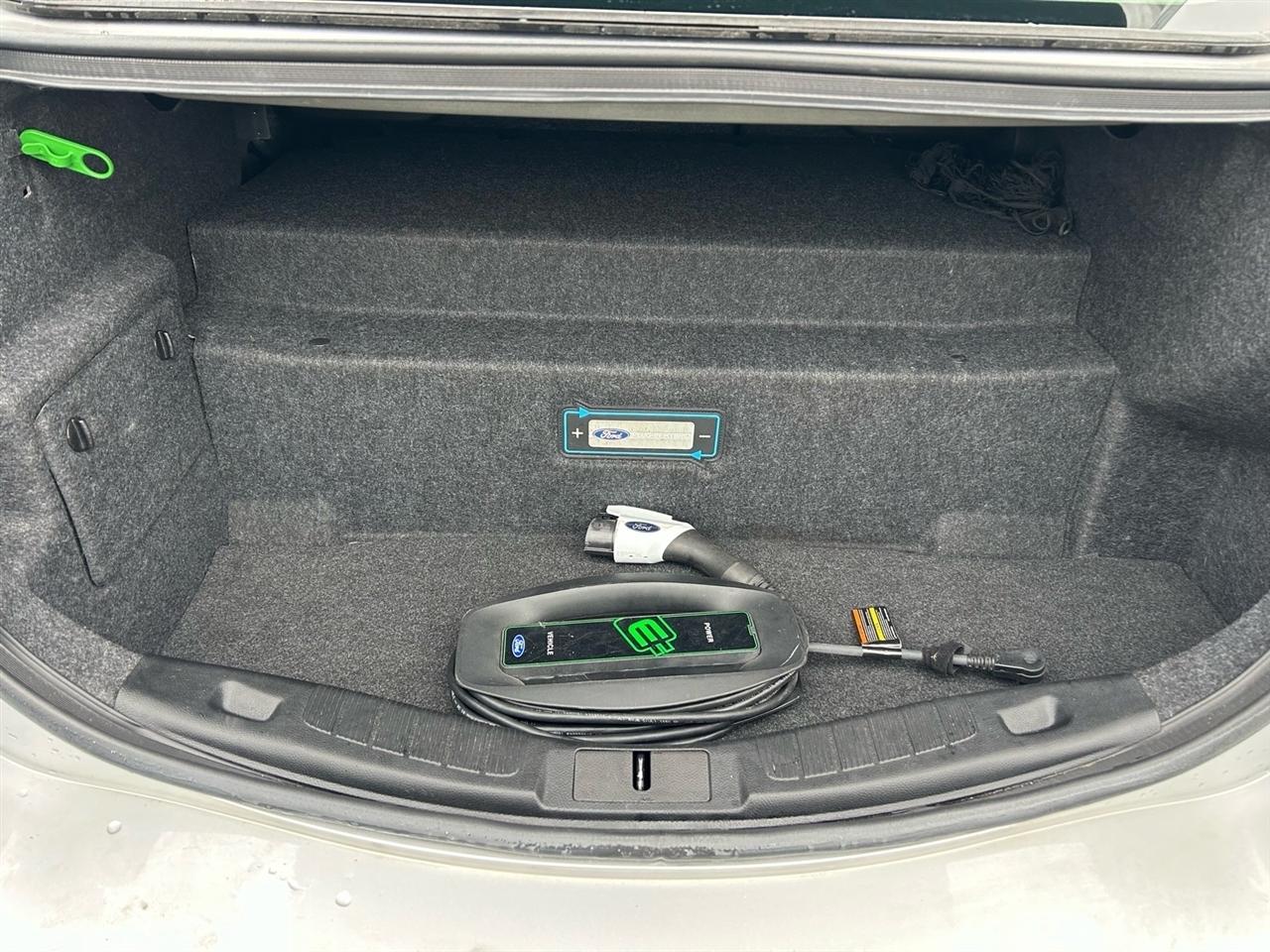 Ford Fusion Energi Platinum FWD 2017