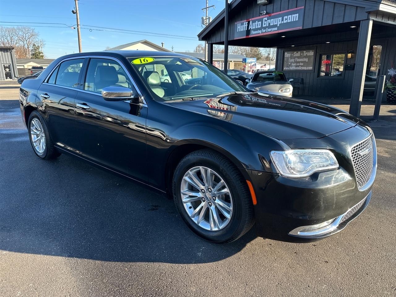 Chrysler 300 4dr Sdn 300C RWD 2016