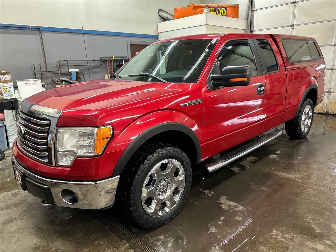 2011 Ford F-150 4WD SuperCab 145" XL