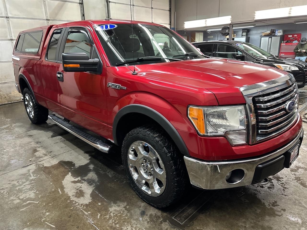 Ford F-150 4WD SuperCab 145" Lariat 2011