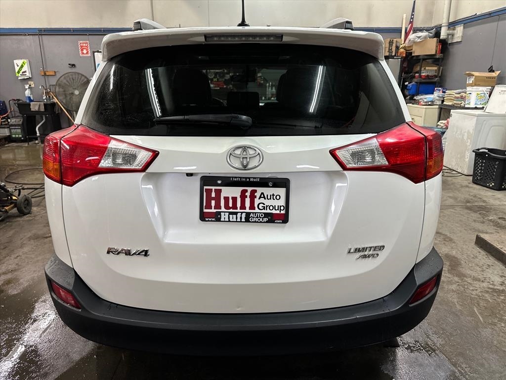 Toyota RAV4 AWD 4dr Limited (Natl) 2014