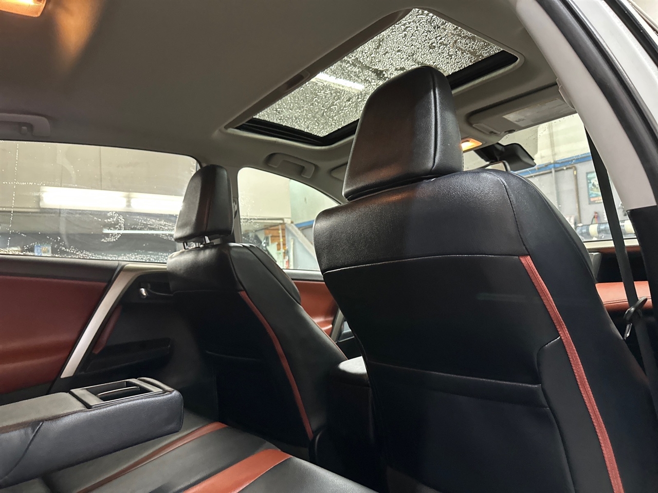 Toyota RAV4 AWD 4dr Limited (Natl) 2014