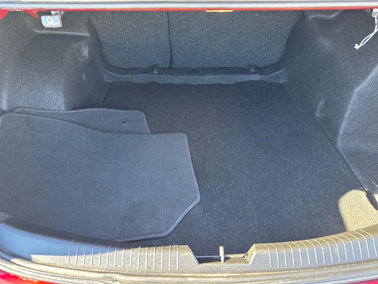 Chevrolet Malibu 4dr Sdn RS 2021