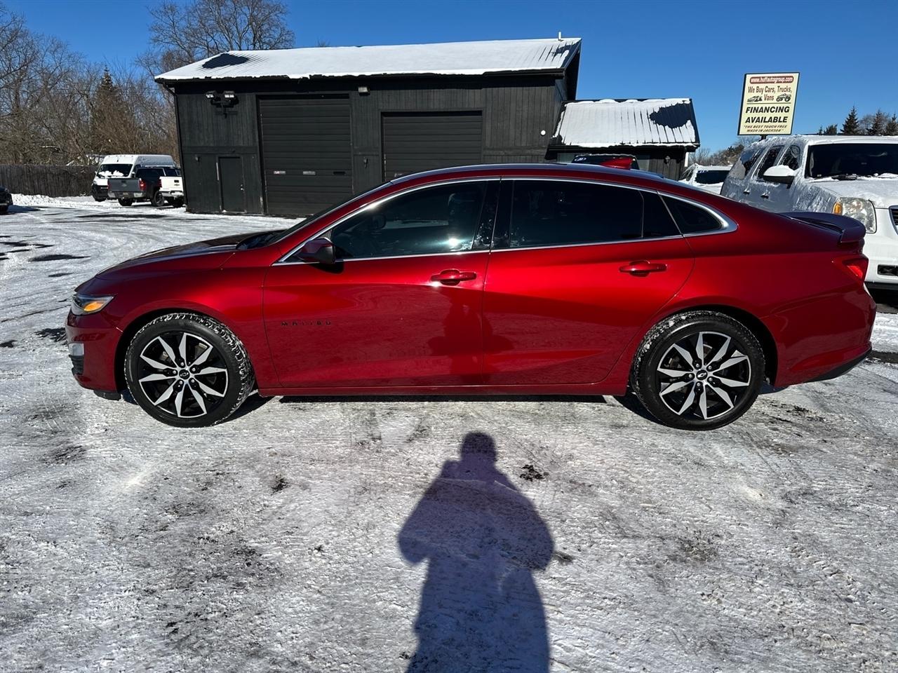 Chevrolet Malibu 4dr Sdn RS 2021