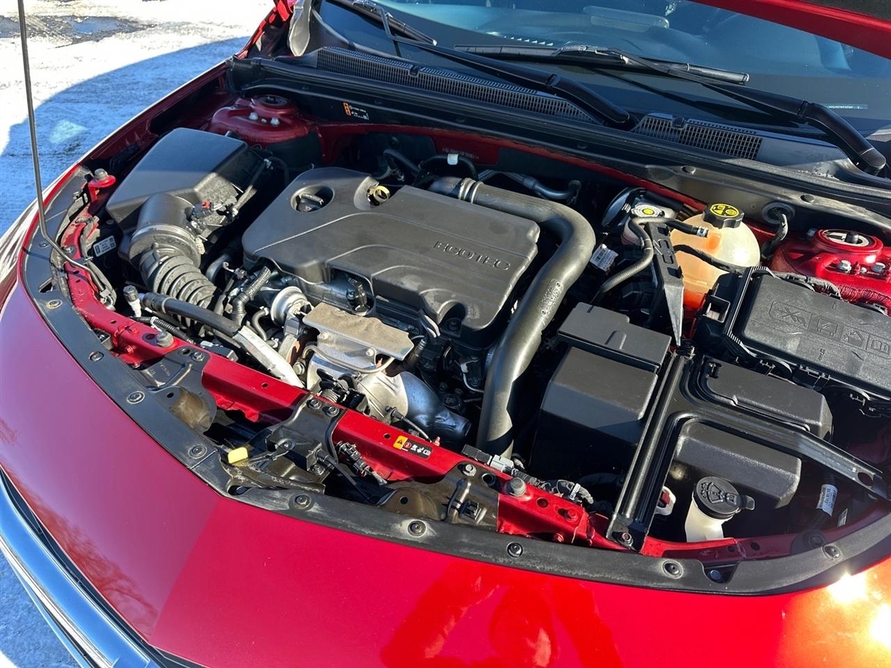 Chevrolet Malibu 4dr Sdn RS 2021