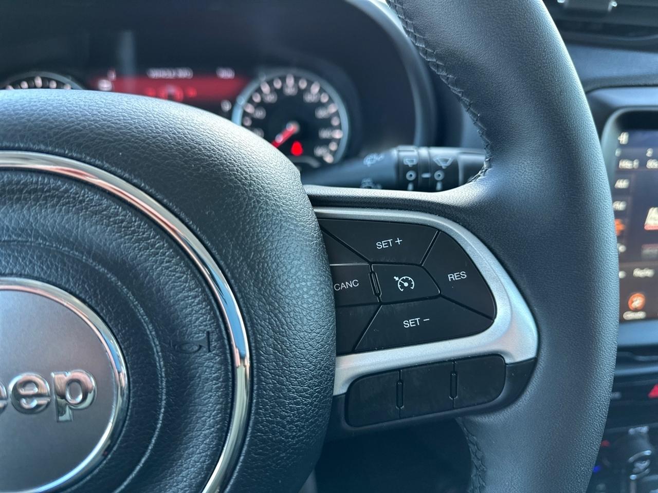 Jeep Renegade Altitude 4x4 2023