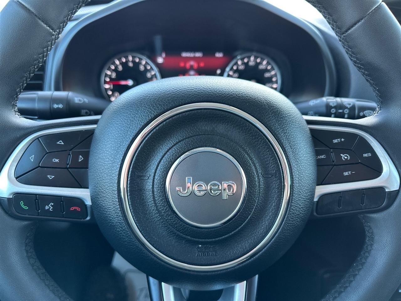 Jeep Renegade Altitude 4x4 2023