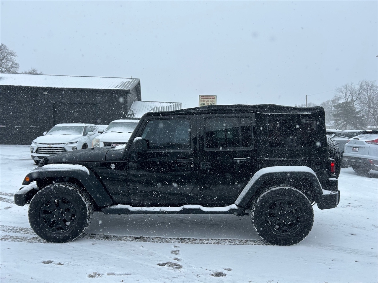 Jeep Wrangler Unlimited 4WD 4dr Willys Wheeler 2017