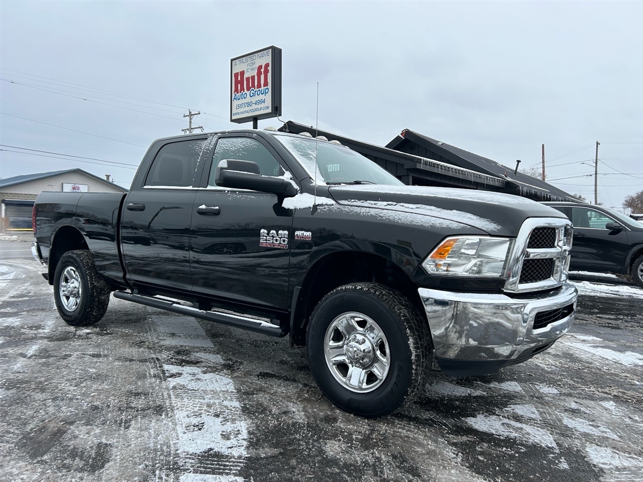 2018 RAM 2500 Tradesman 4x4 Crew Cab 6'4" Box