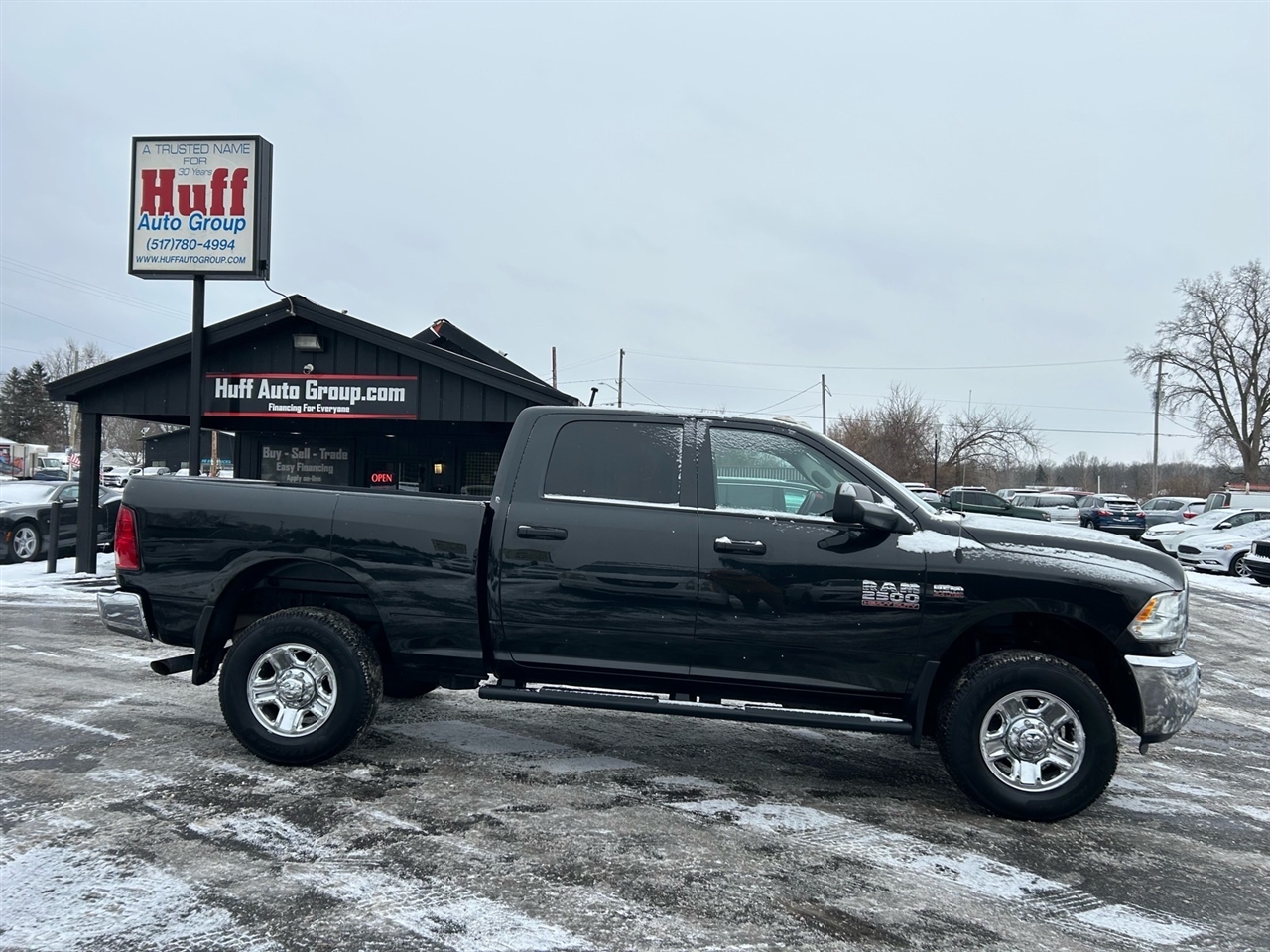 RAM 2500 Tradesman 4x4 Crew Cab 6'4" Box 2018