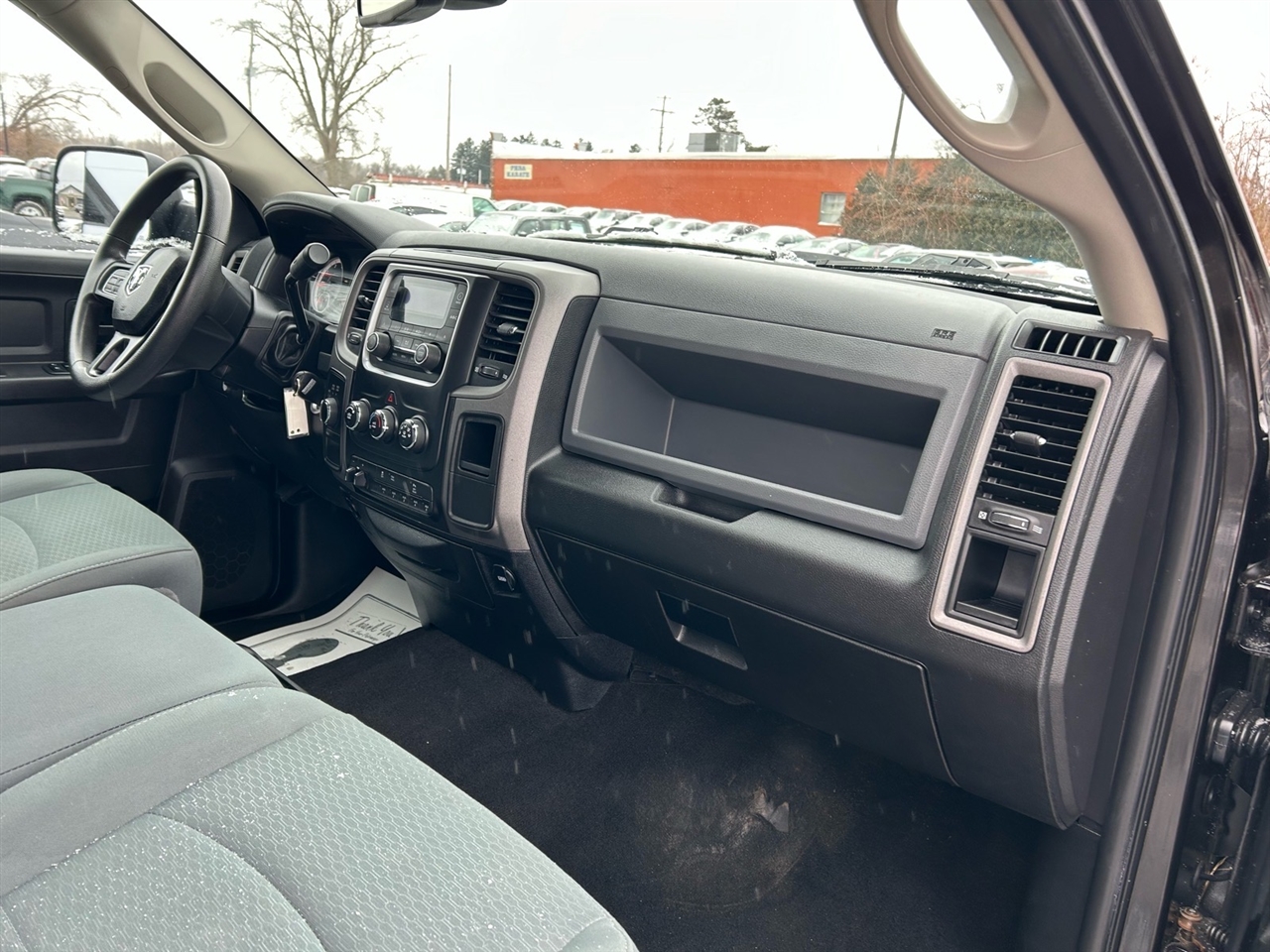 RAM 2500 Tradesman 4x4 Crew Cab 6'4" Box 2018