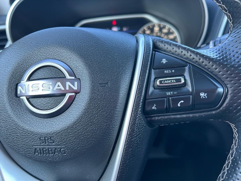 Nissan Maxima SL Sedan 2023