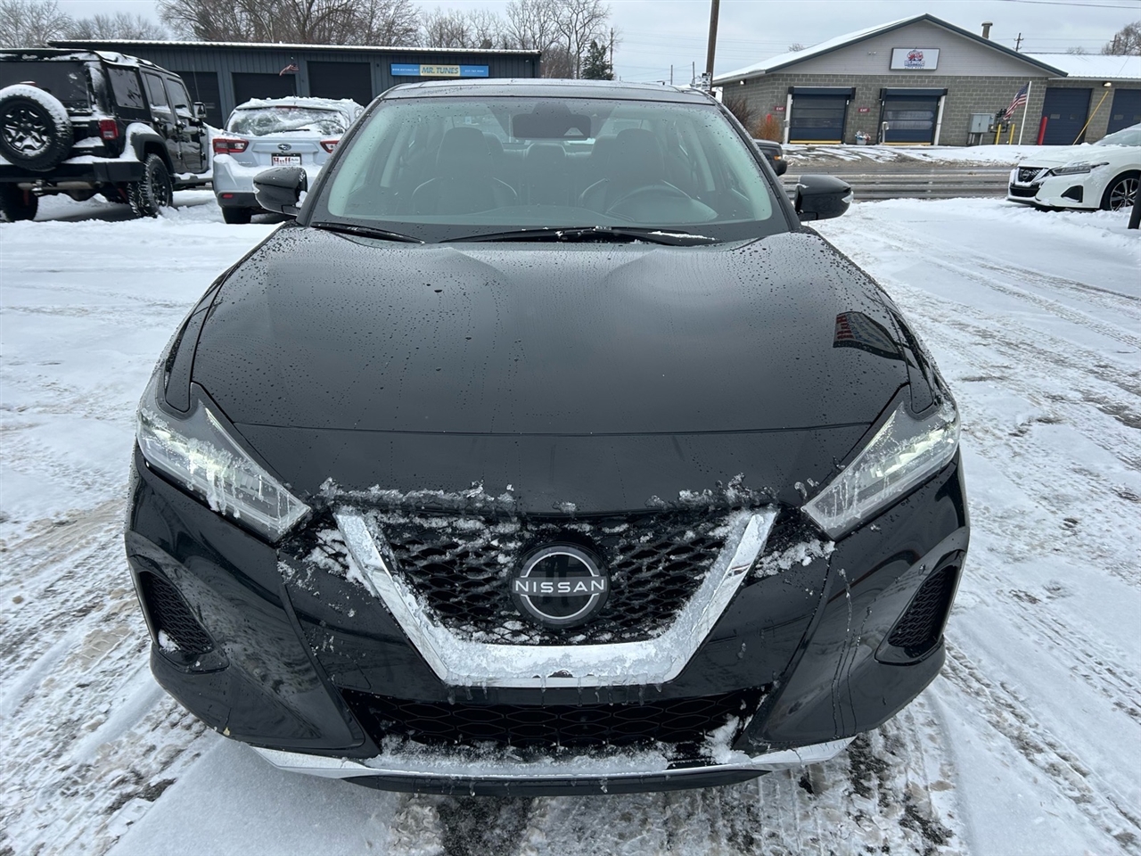 Nissan Maxima SL Sedan 2023