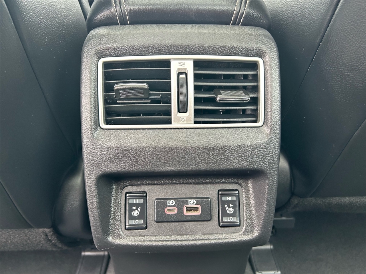 Nissan Maxima SL Sedan 2023