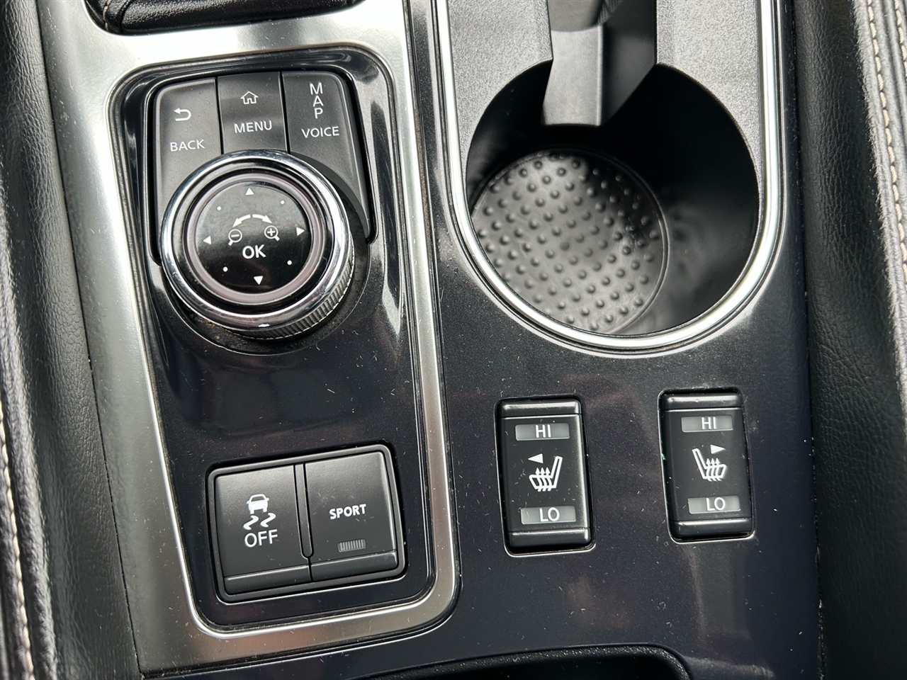 Nissan Maxima SL Sedan 2023