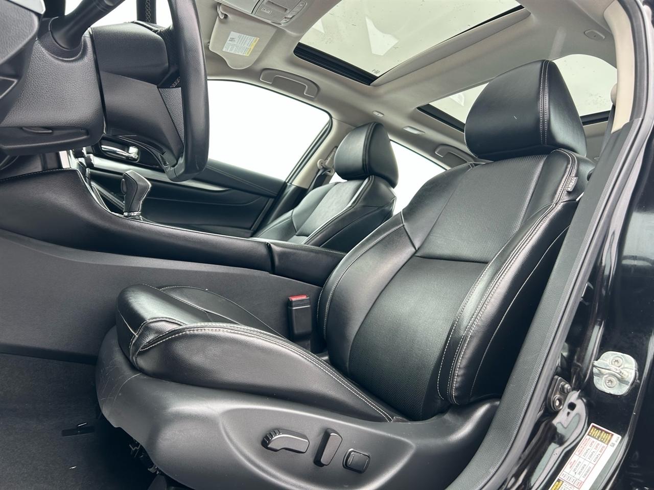 Nissan Maxima SL Sedan 2023