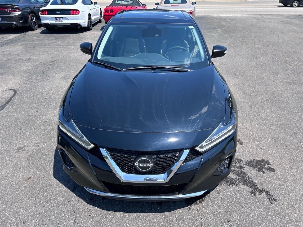 Nissan Maxima SL Sedan 2023