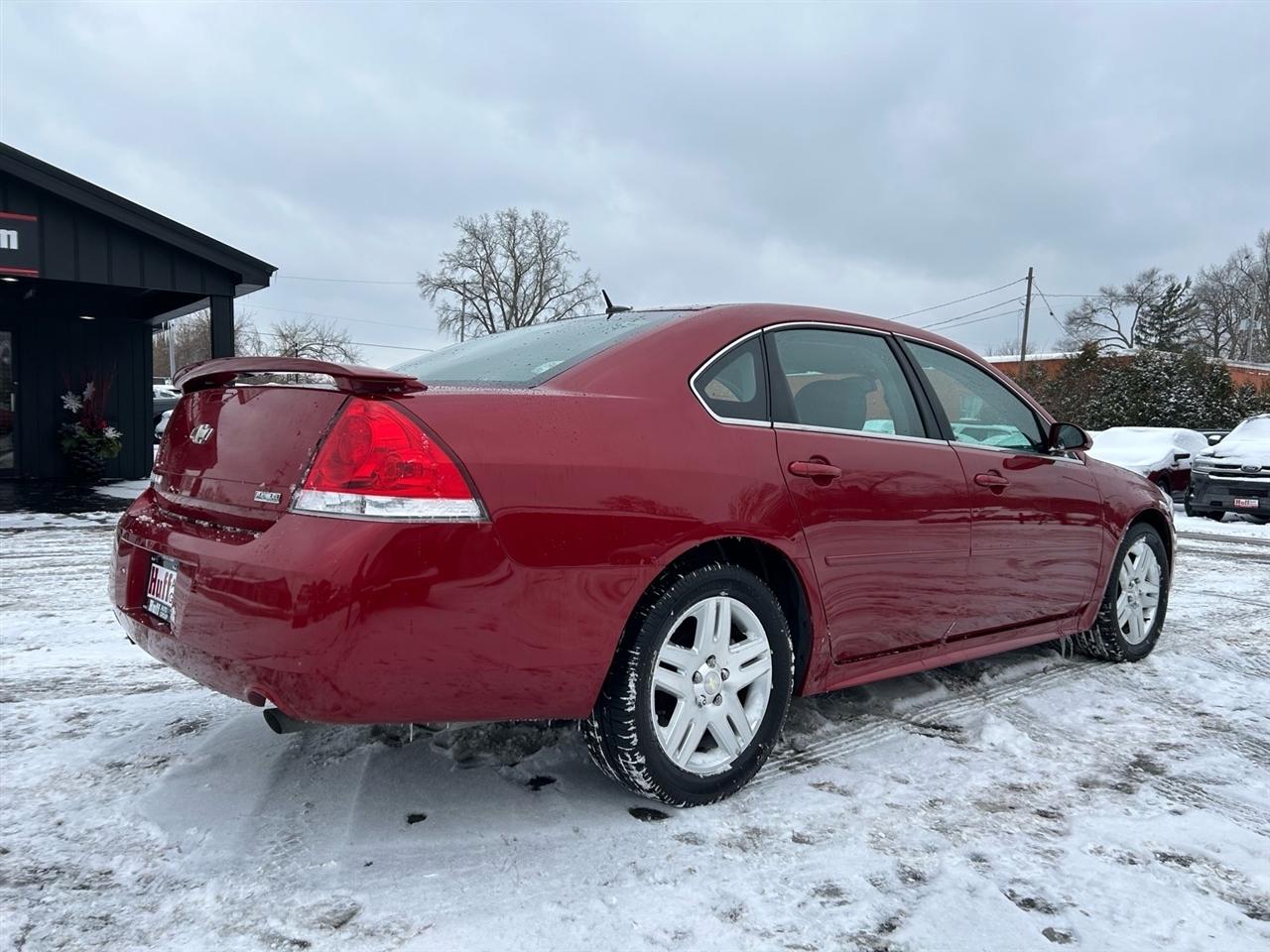 Chevrolet Impala 4dr Sdn LT Retail 2012