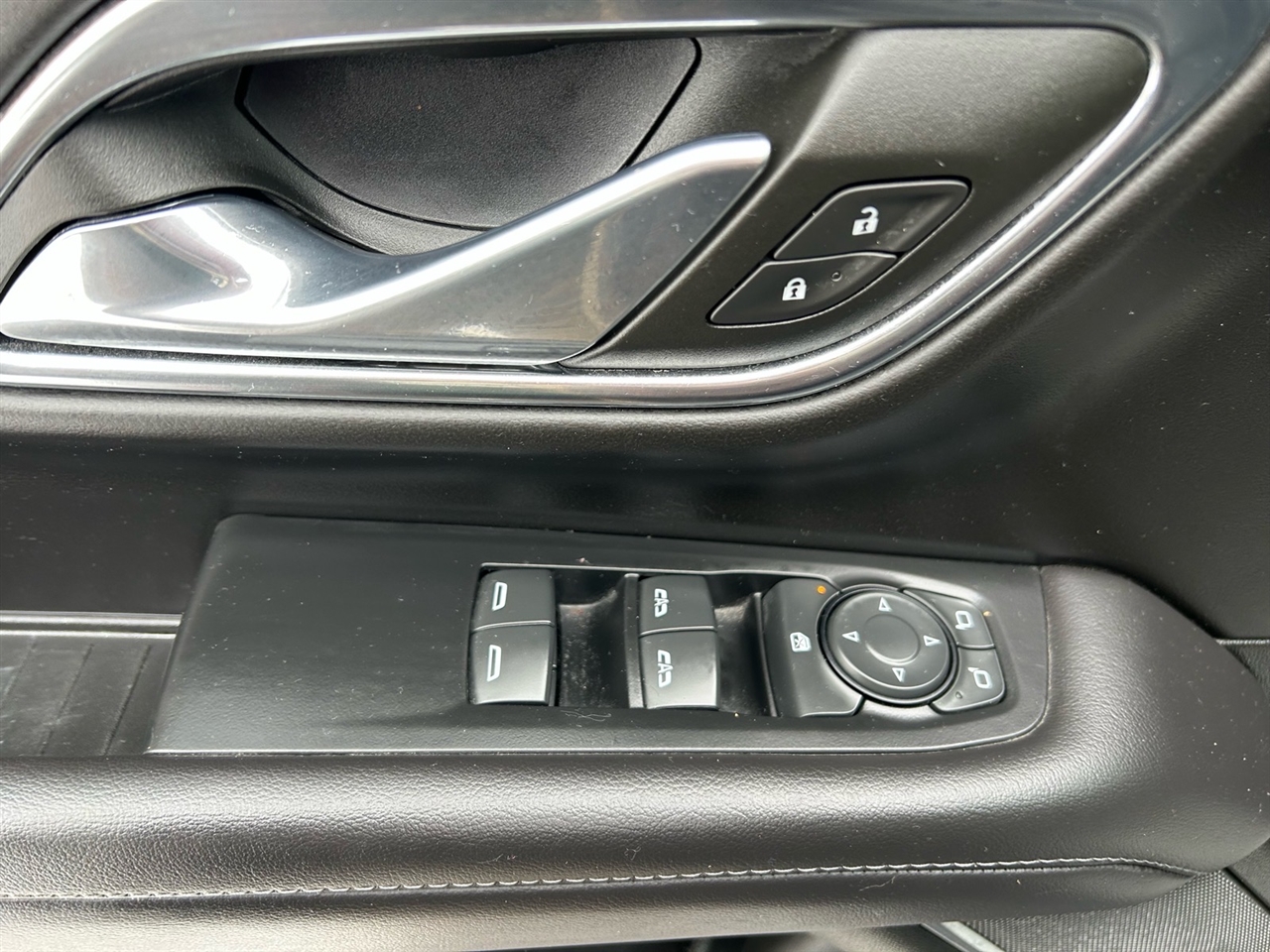 Chevrolet Tahoe 4WD 4dr Commercial 2023