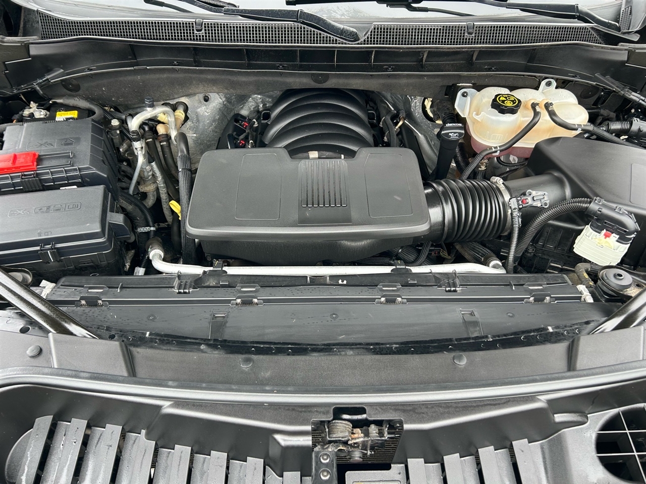 Chevrolet Tahoe 4WD 4dr Commercial 2023