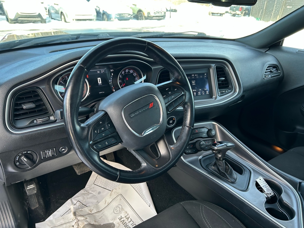 Dodge Challenger SXT RWD 2021