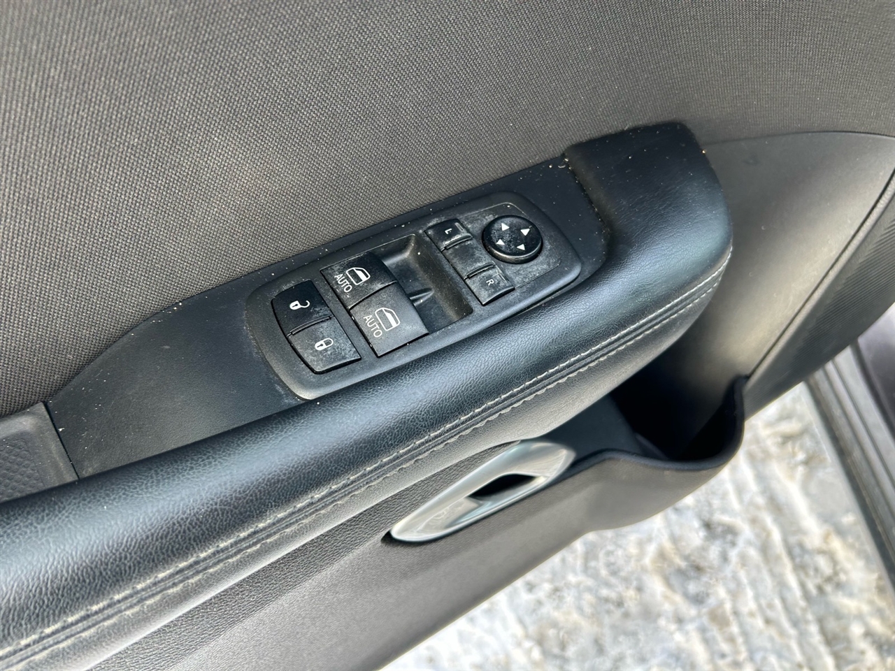 Dodge Challenger SXT RWD 2021