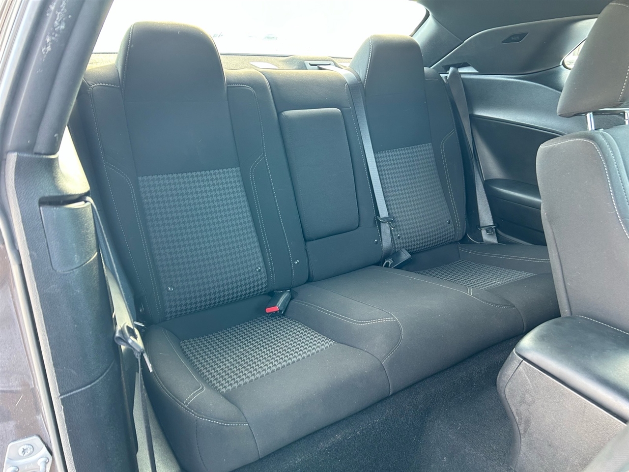 Dodge Challenger SXT RWD 2021