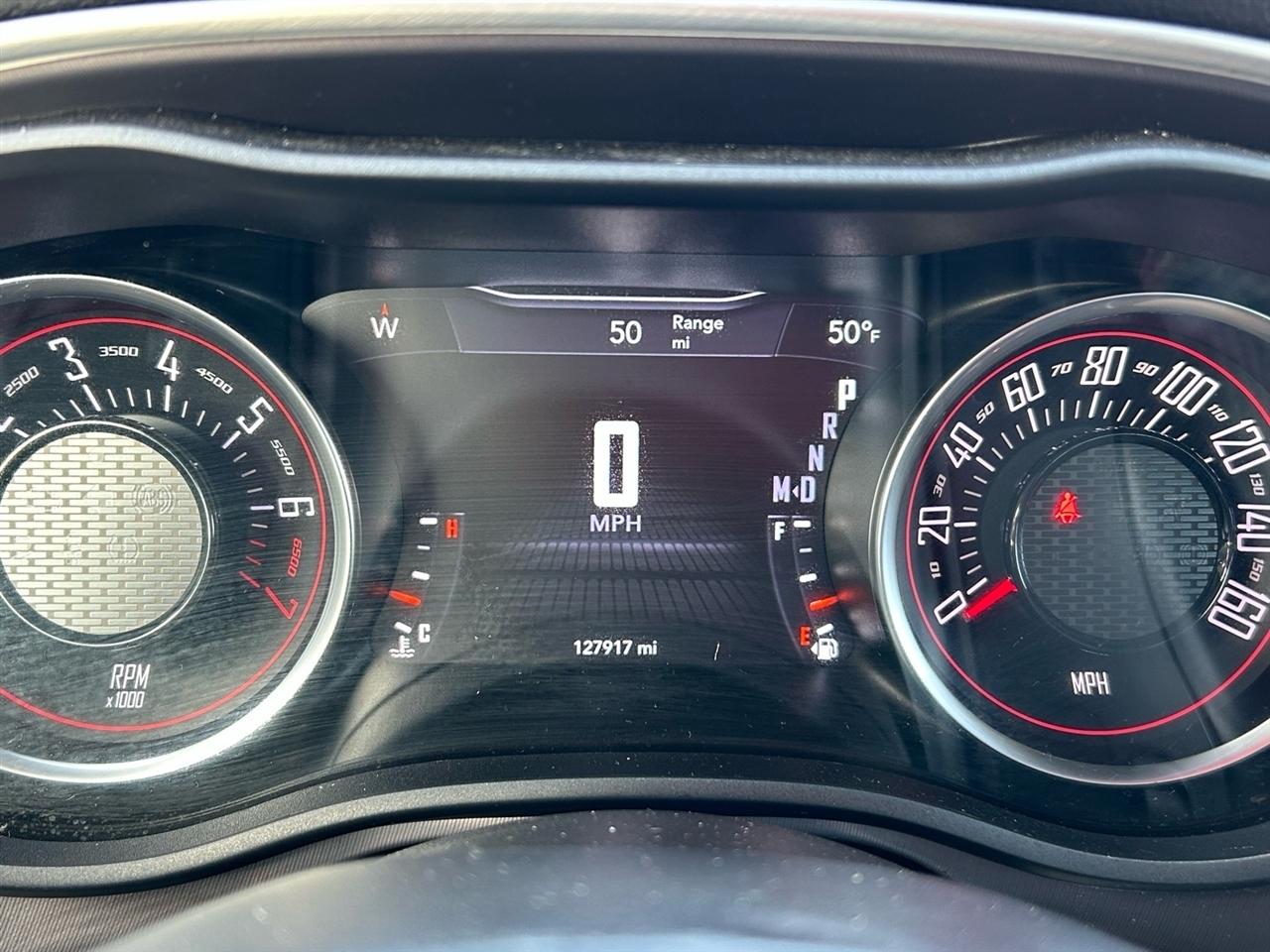 Dodge Challenger SXT RWD 2021