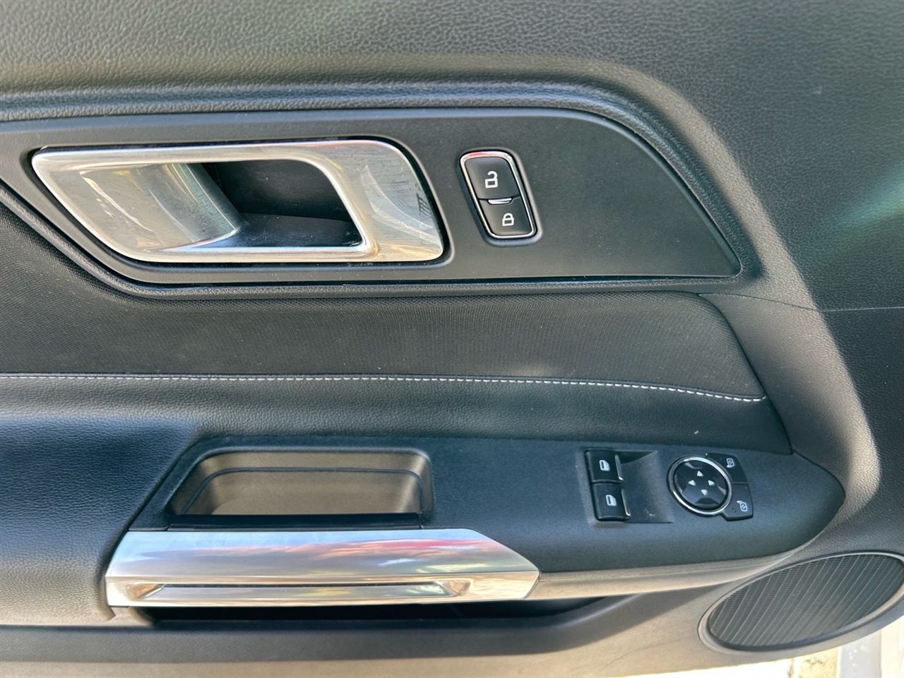 Ford Mustang EcoBoost Fastback 2018