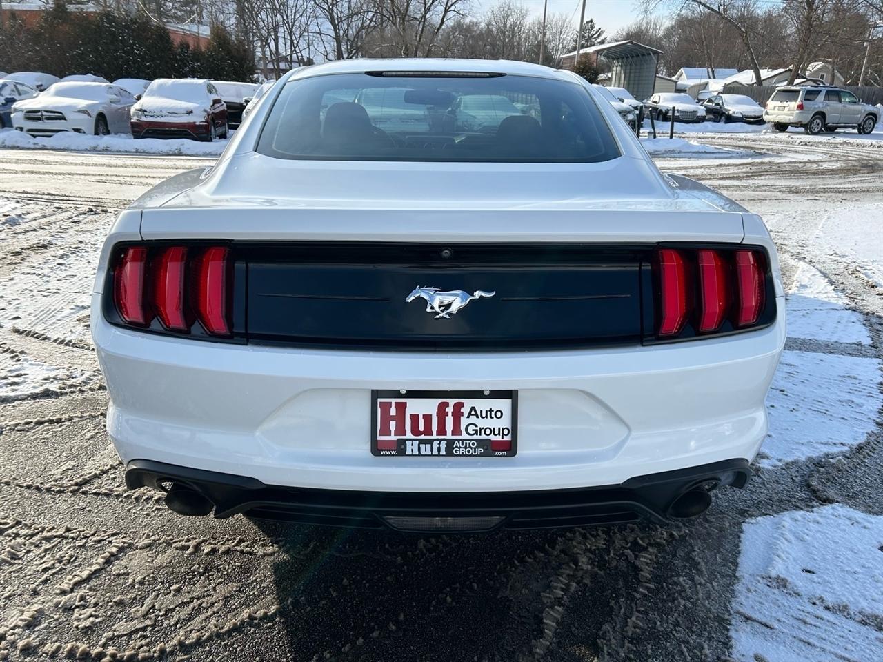 Ford Mustang EcoBoost Fastback 2018