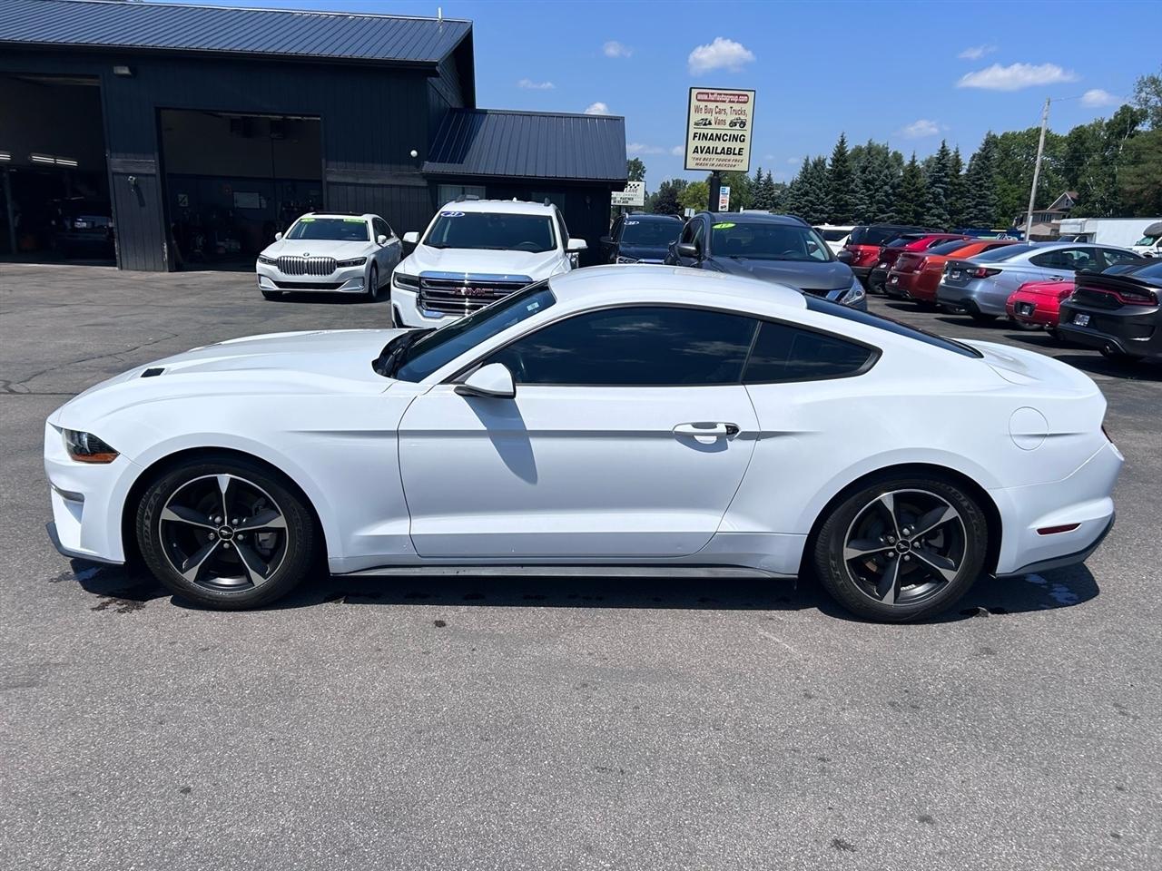 Ford Mustang EcoBoost Fastback 2018