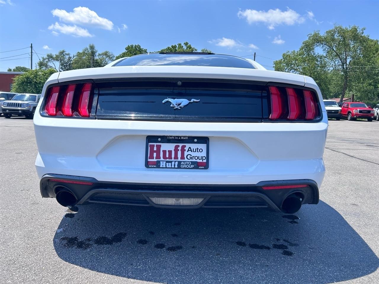 Ford Mustang EcoBoost Fastback 2018