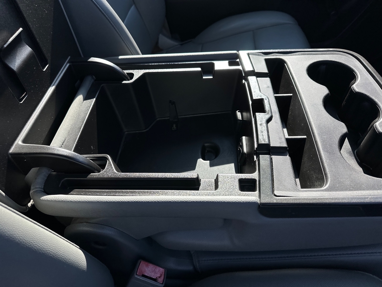 Chevrolet Silverado 2500HD 2WD Reg Cab 133.6" Work Truck 2015