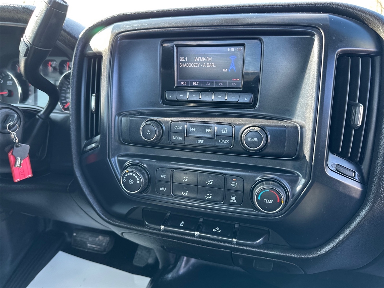 Chevrolet Silverado 2500HD 2WD Reg Cab 133.6" Work Truck 2015