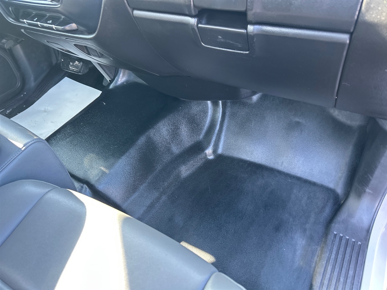 Chevrolet Silverado 2500HD 2WD Reg Cab 133.6" Work Truck 2015