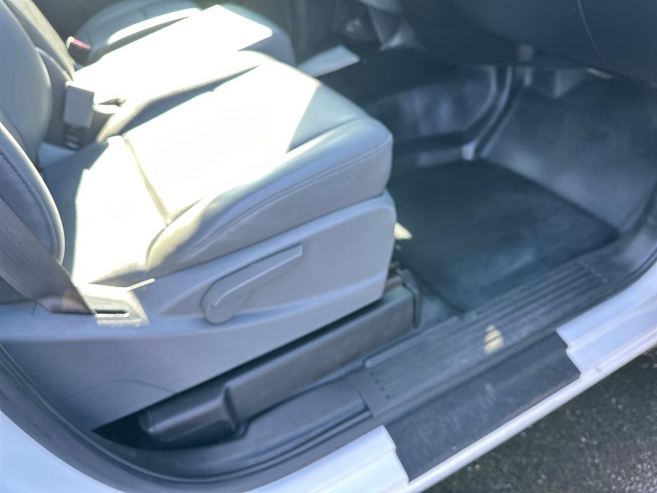 Chevrolet Silverado 2500HD 2WD Reg Cab 133.6" Work Truck 2015