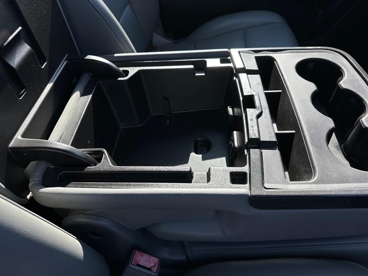 Chevrolet Silverado 2500HD 2WD Reg Cab 133.6" Work Truck 2015