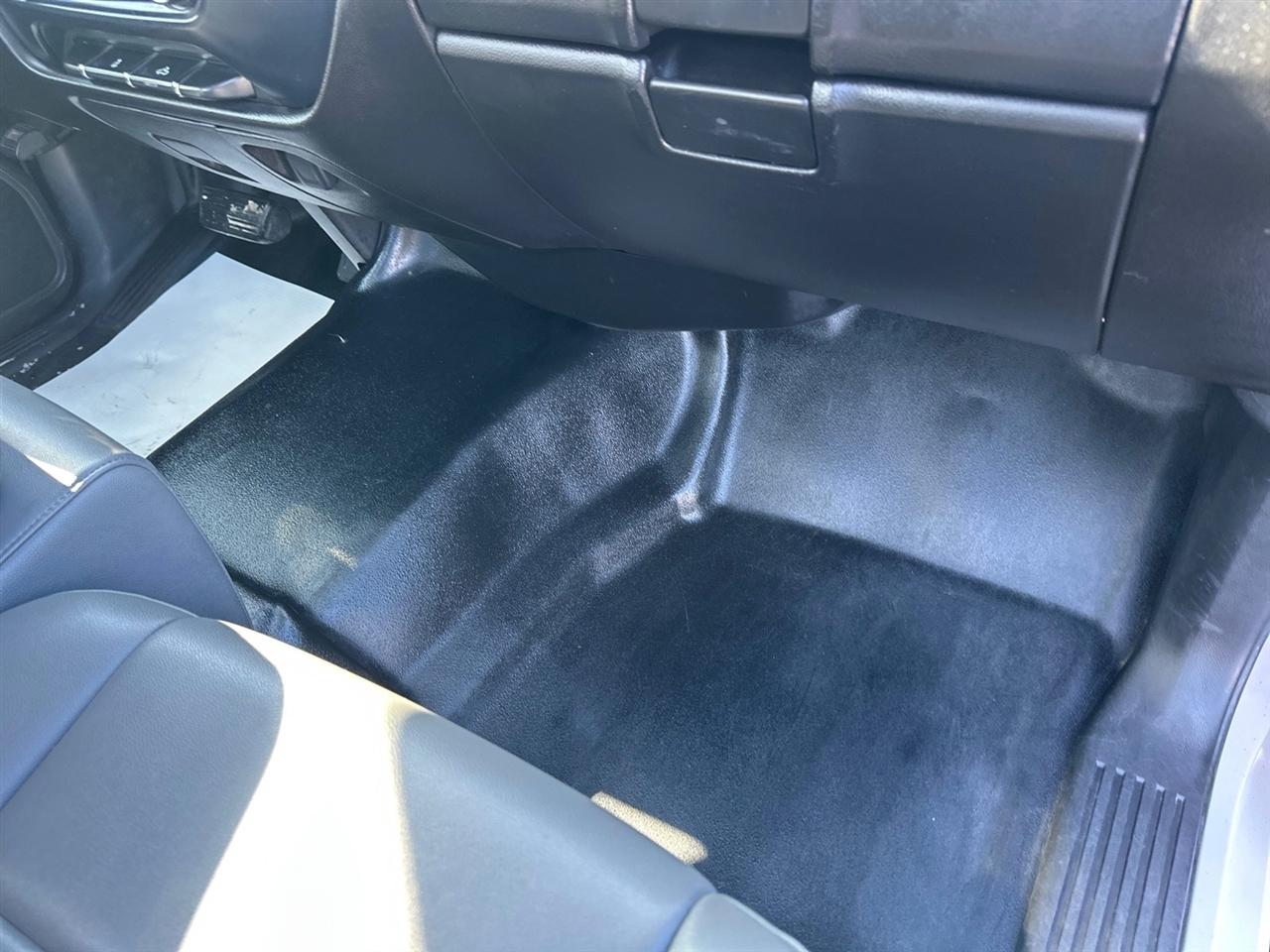 Chevrolet Silverado 2500HD 2WD Reg Cab 133.6" Work Truck 2015