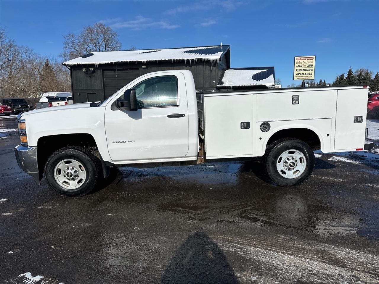 Chevrolet Silverado 2500HD 2WD Reg Cab 133.6" Work Truck 2015