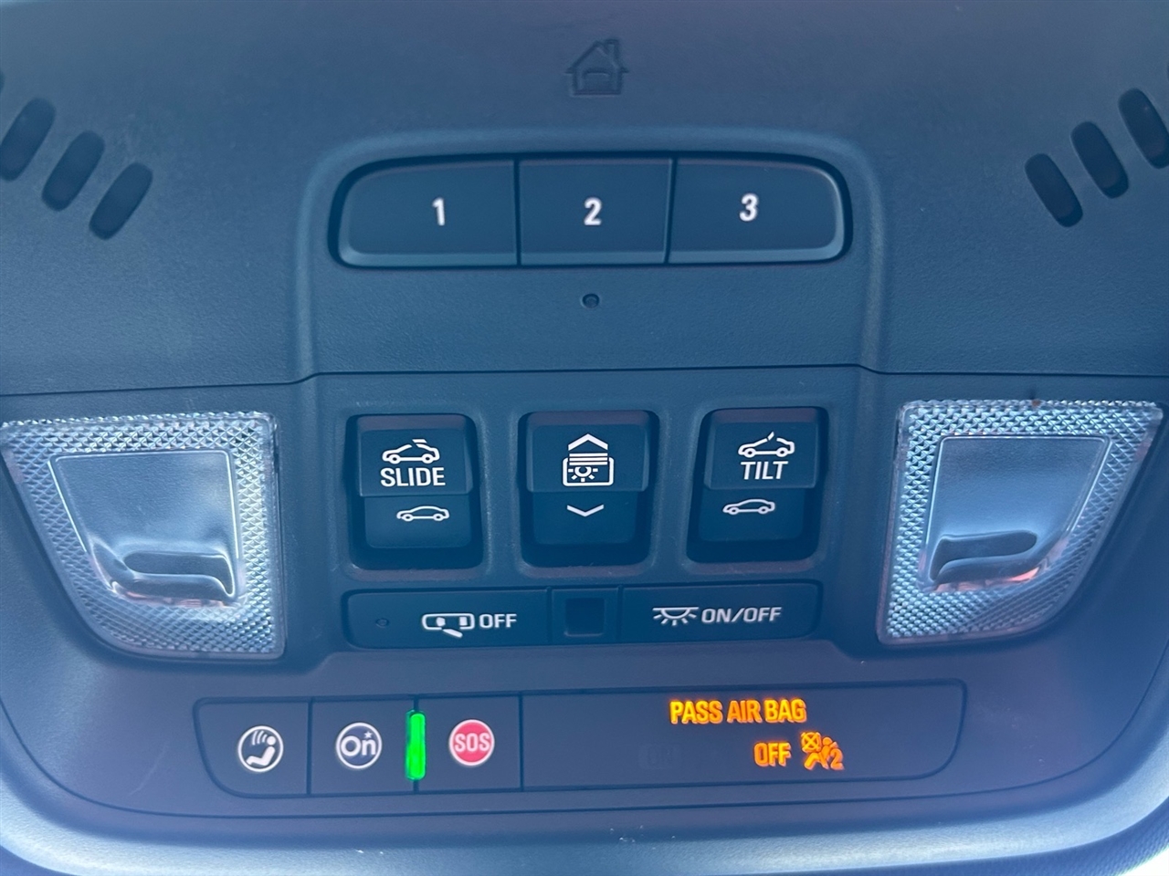 Chevrolet Traverse AWD 4dr RS 2023