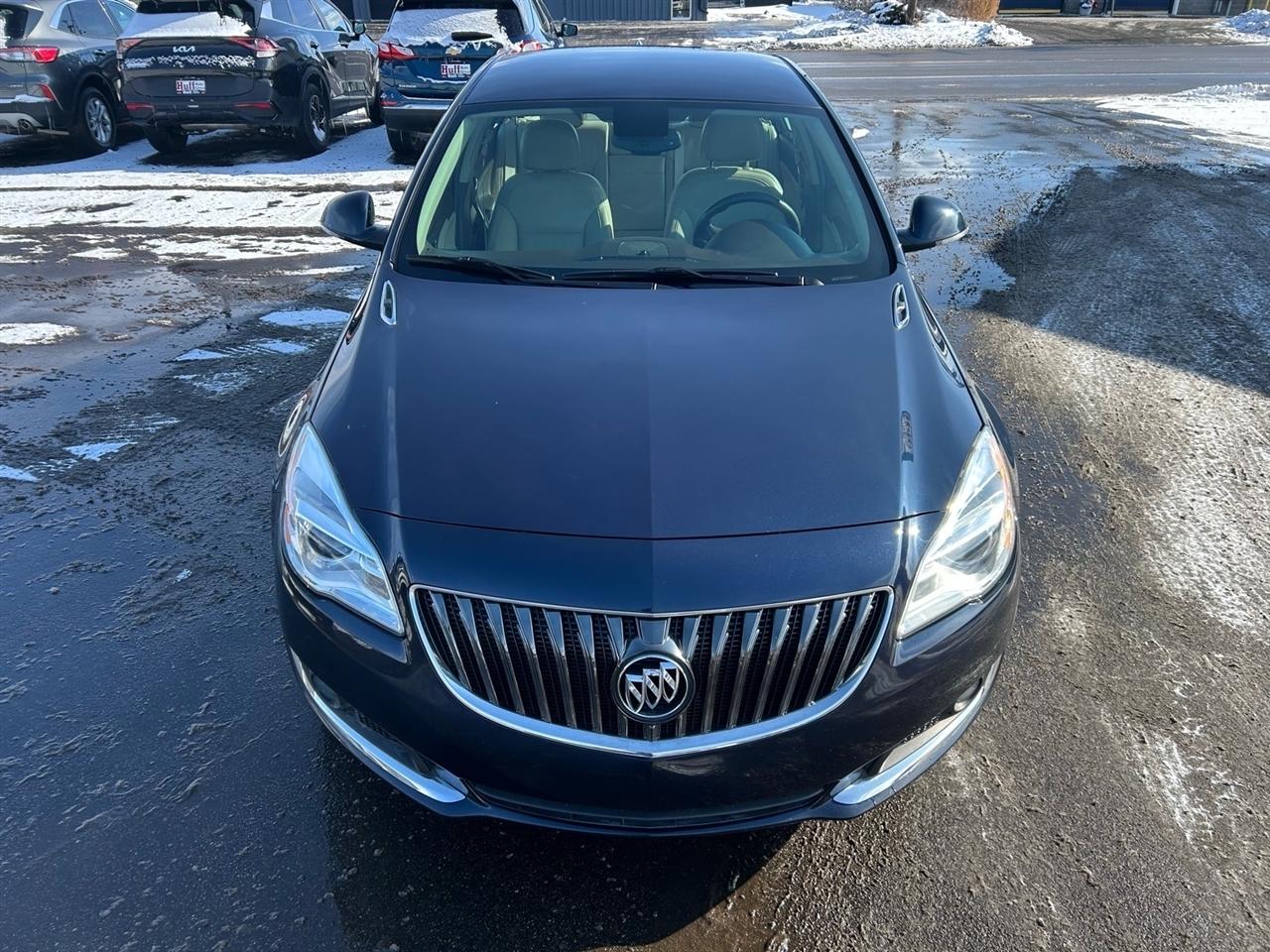 Buick Regal 4dr Sdn Turbo FWD 2016