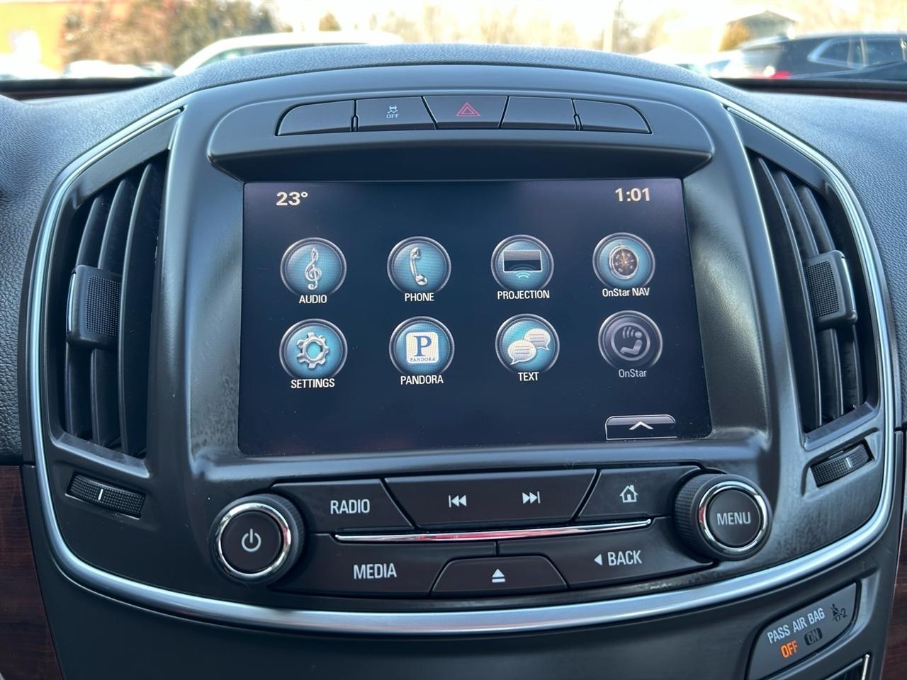 Buick Regal 4dr Sdn Turbo FWD 2016