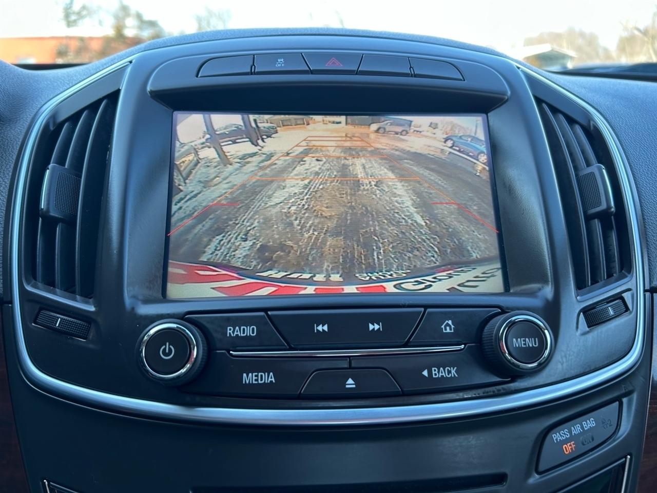 Buick Regal 4dr Sdn Turbo FWD 2016