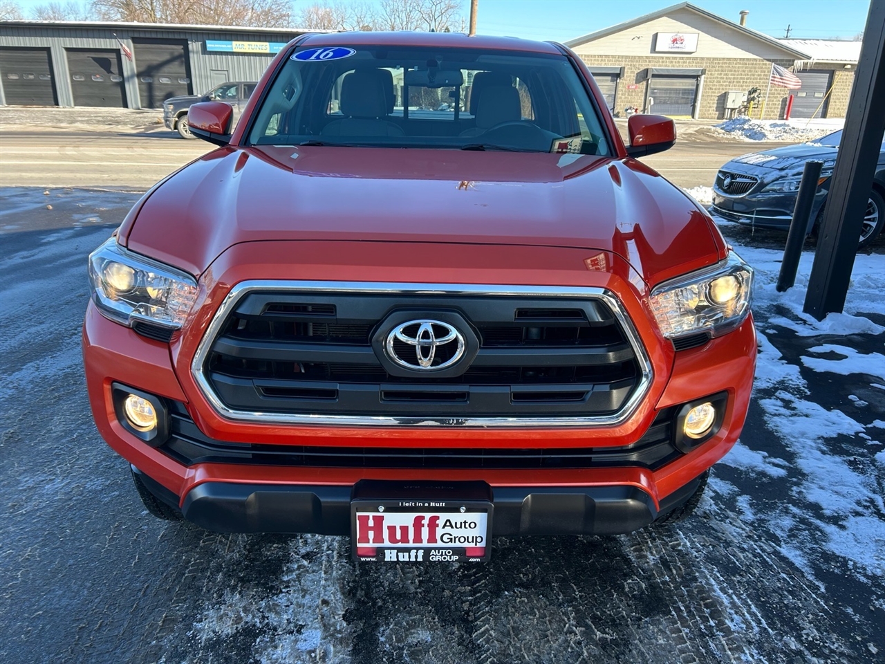 Toyota Tacoma 4WD Access Cab V6 AT TRD Off Road (Natl) 2016