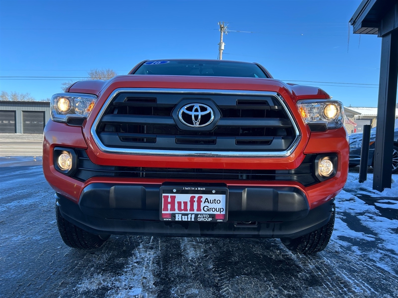 Toyota Tacoma 4WD Access Cab V6 AT TRD Off Road (Natl) 2016