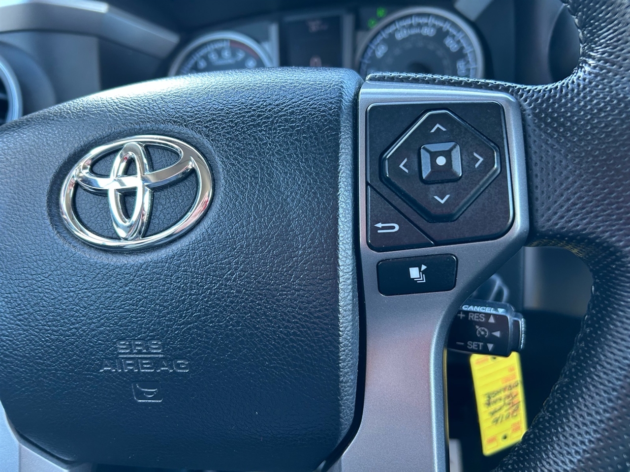 Toyota Tacoma 4WD Access Cab V6 AT TRD Off Road (Natl) 2016